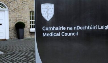 Doctor prescribed highly addictive painkiller from a hospital he no longer worked at