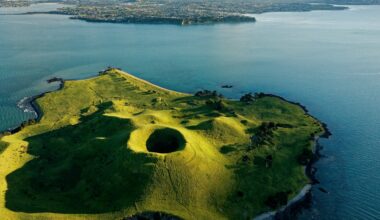 Protected areas in the Hauraki Gulf nearly triple under a new law – but it comes with a catch