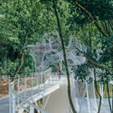 © Yumeng Zhu Floating Canopy Grove / People's Architecture Office + Ziwei Xu - Exterior Photography