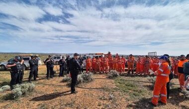 Huge search in Outback for missing boy