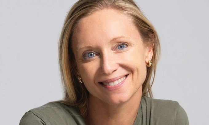 Quitting high-profile Wall Street job for ear piercing startup: How a mom built $70M-a-year business