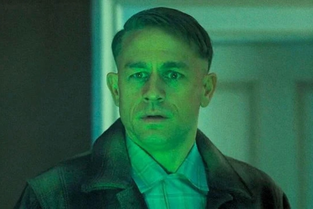 Monster Ed Gein Episode 8 Annoys Mindhunter Fans, Who See a Scene Copied Almost Verbatim