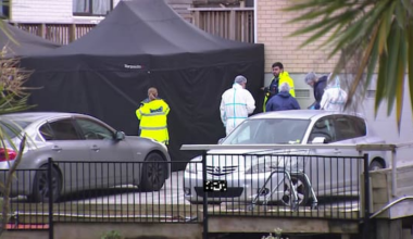 Homicide inquiry after man found injured dies in Auckland's New Lynn