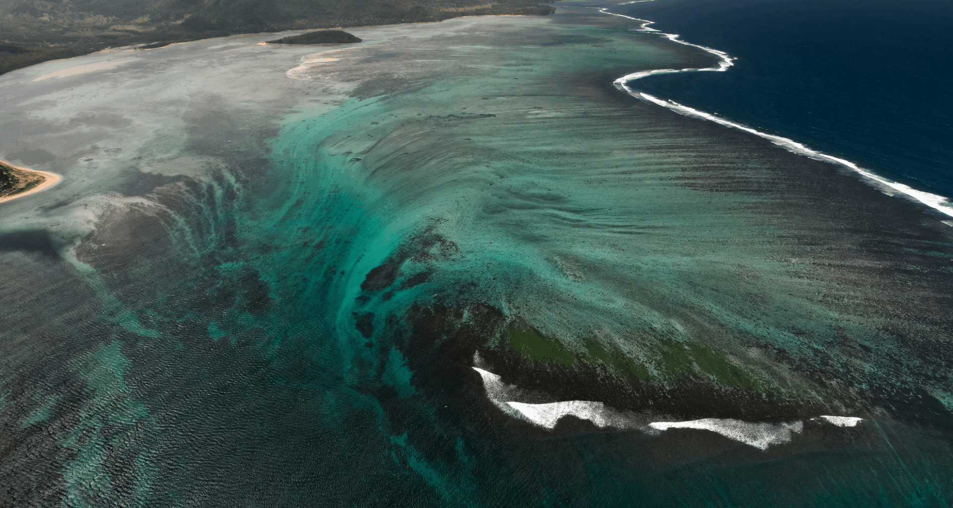 World’s Tallest Waterfall Is Hidden Beneath The Ocean — And It Dwarfs Angel Falls
