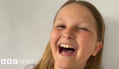 Mia Lucas was let down by hospital, mum tells inquest