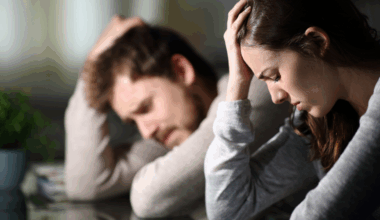 7 things lower-middle-class parents say about money that haunt their kids forever – VegOut