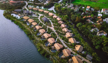 Namia River Retreat / LJ-Group Landscape Architecture + T3 ARCHITECTS