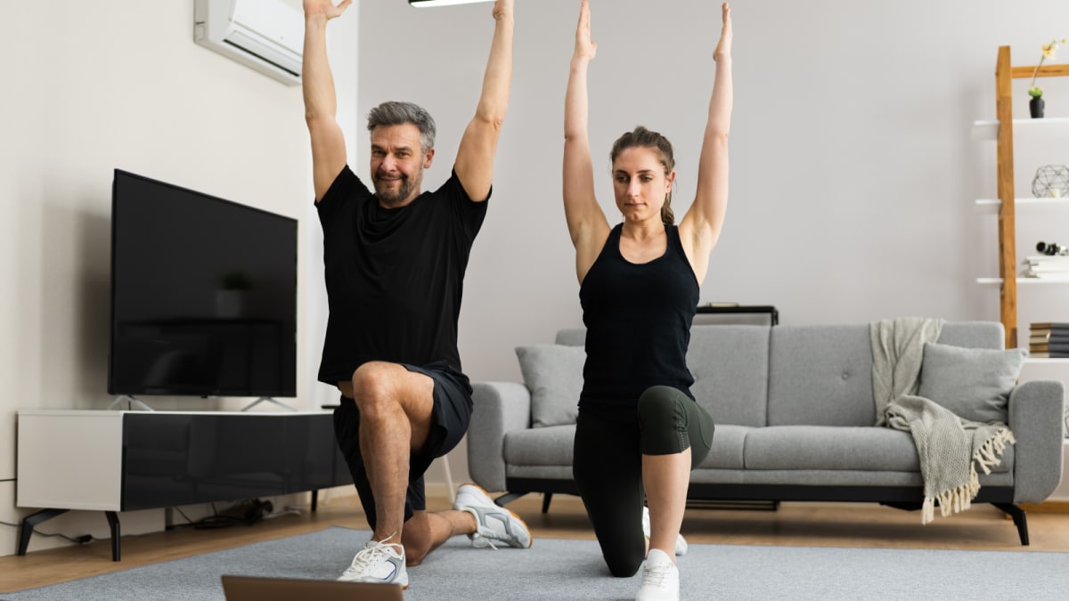 Still Not Hitting 10,000 Steps? This Viral Home Routine Reveals What You’re Doing Wrong