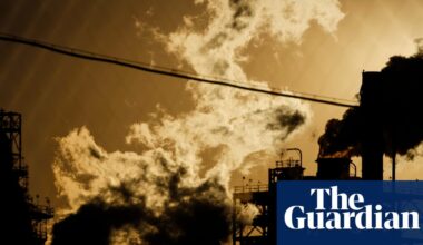 World still on track for catastrophic 2.6C temperature rise, report finds | Environment