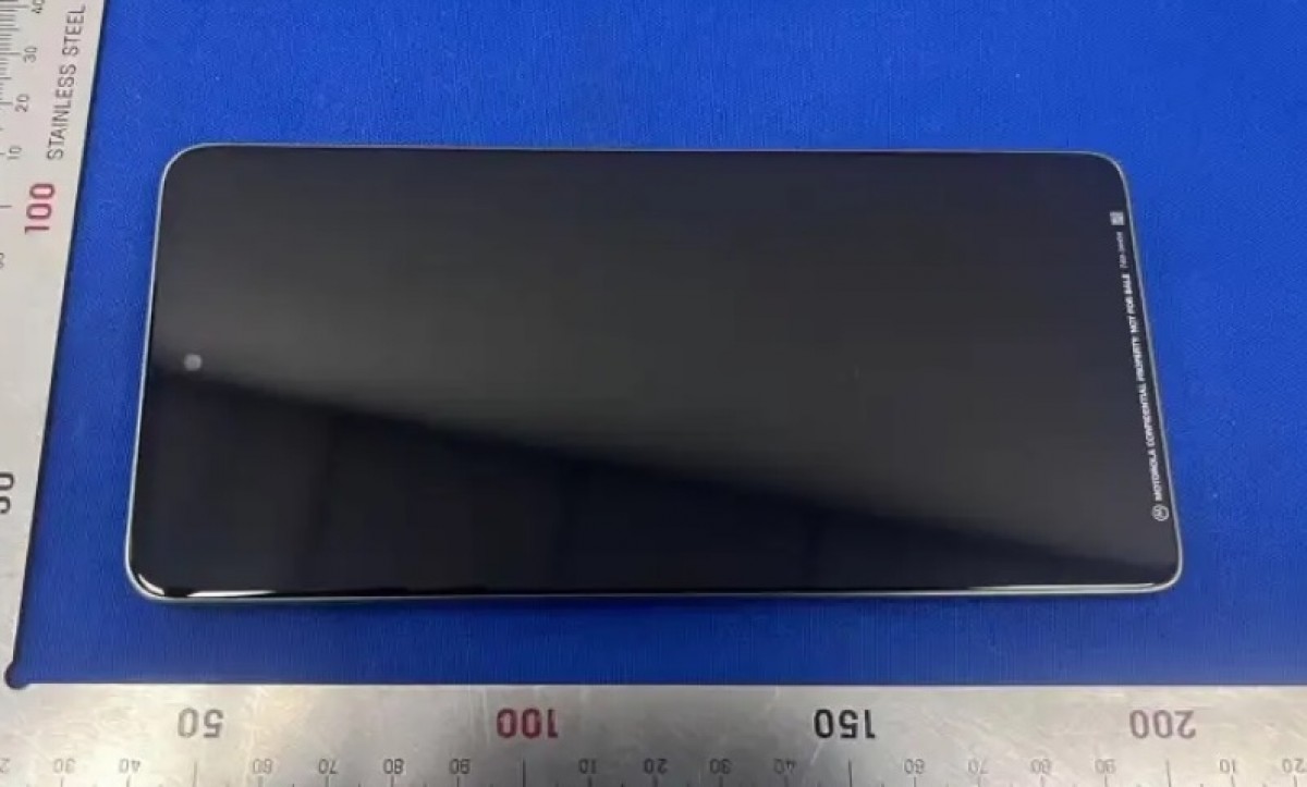 Moto G Stylus (2026) design revealed in leaked live images