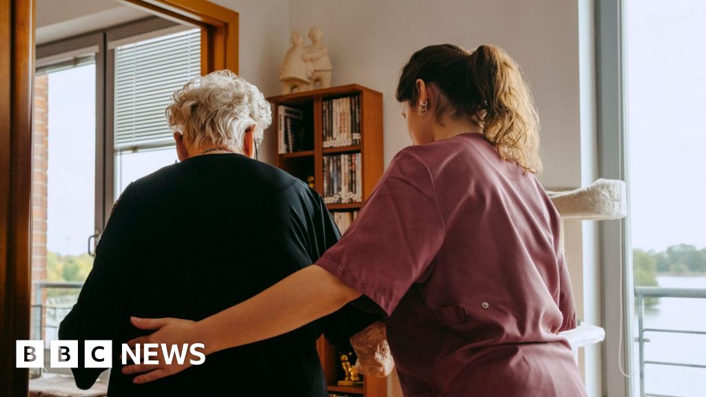 Mike Nesbitt "U-turn" leaves careworkers demotivated