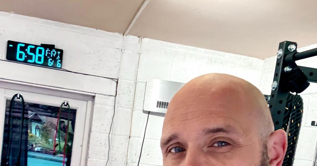 Swindon personal trainer embraces Movember via Facebook