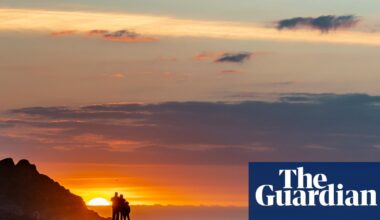 Forty per cent of Australian women without kids hesitant to have children because of climate change, survey finds | Climate crisis