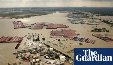 Thousands of toxic sites across US face risk of coastal flooding | Flooding