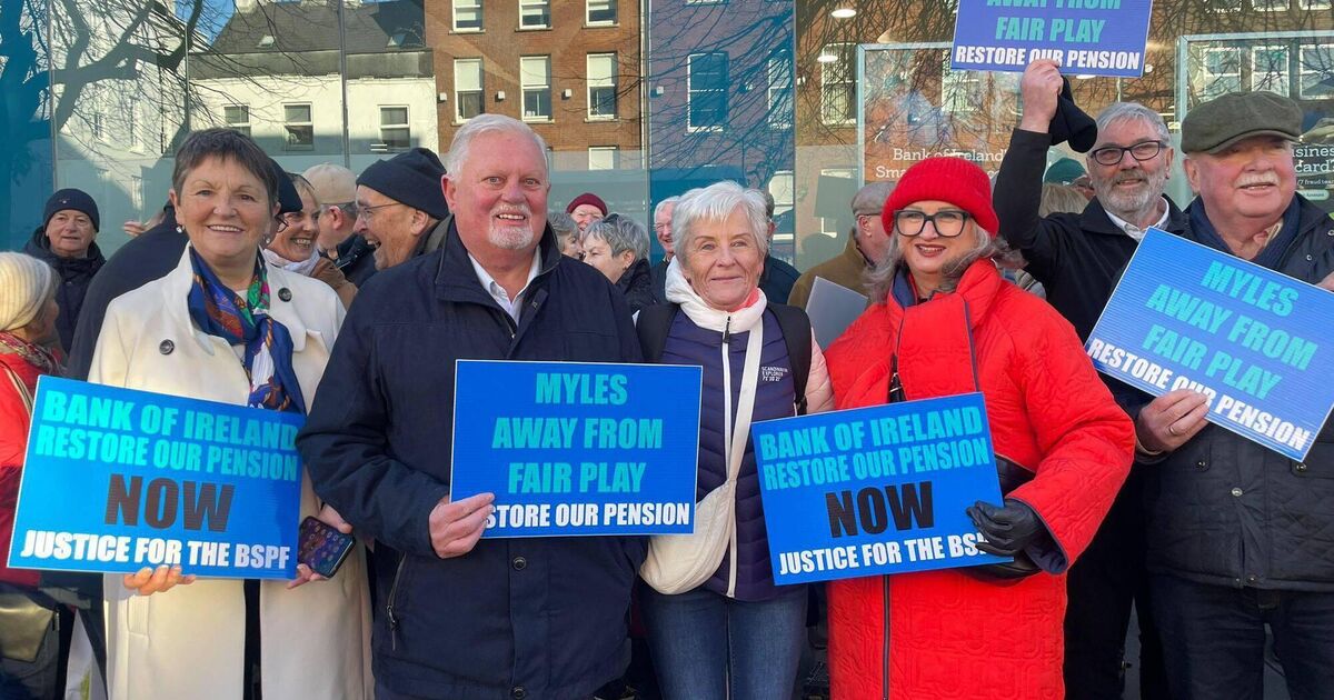 Bank of Ireland retirees stage Cork protest amid calls to review crisis-era pension cutbacks