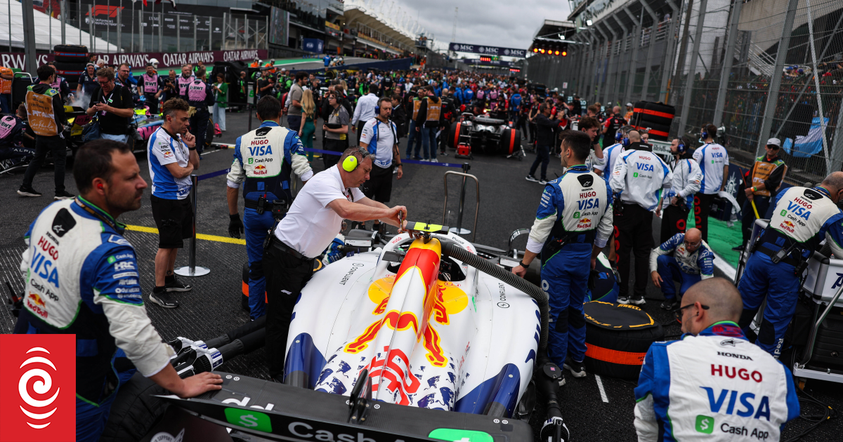 F1: Lawson qualifies 7th, Norris on pole at São Paulo Grand Prix