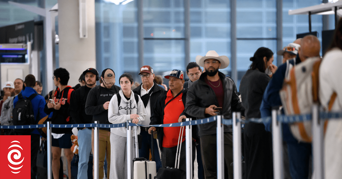 US shutdown sends airlines scrambling as travel chaos looms