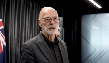 Auckland mayor sworn in, lashes out at government