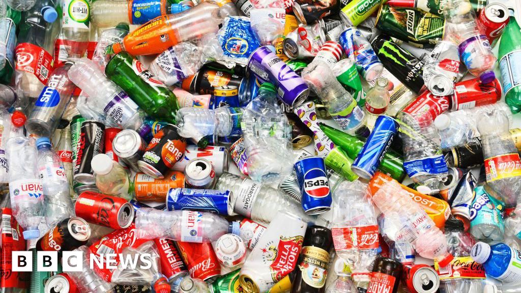 Sabotage, betrayal, secrecy... and recycling