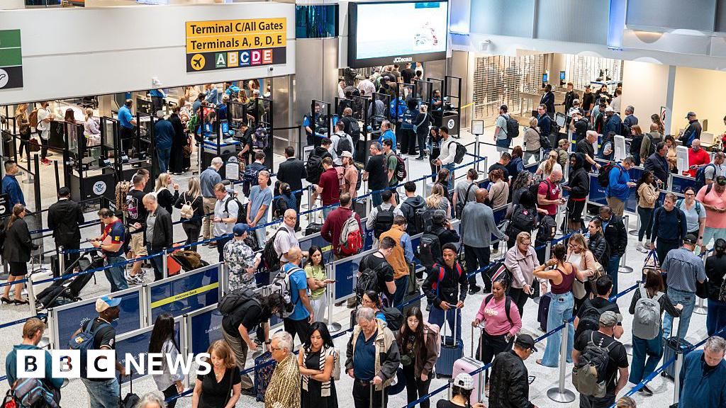 Thousands of US flights impacted amid government shutdown cuts