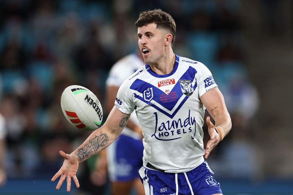Departed Bulldogs halfback lands NRL lifeline for 2027 season - NRL News