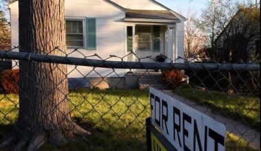 Average advertised rents down by $21 a week compared to a year ago