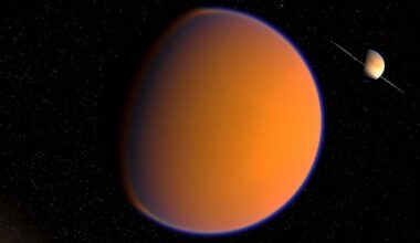 Titan-Moon-Saturn