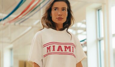 headshot photo of fitness entrepreneur Tracy Anderson in her studio wearing a white t-shirt with red lettering reading, "Miami"