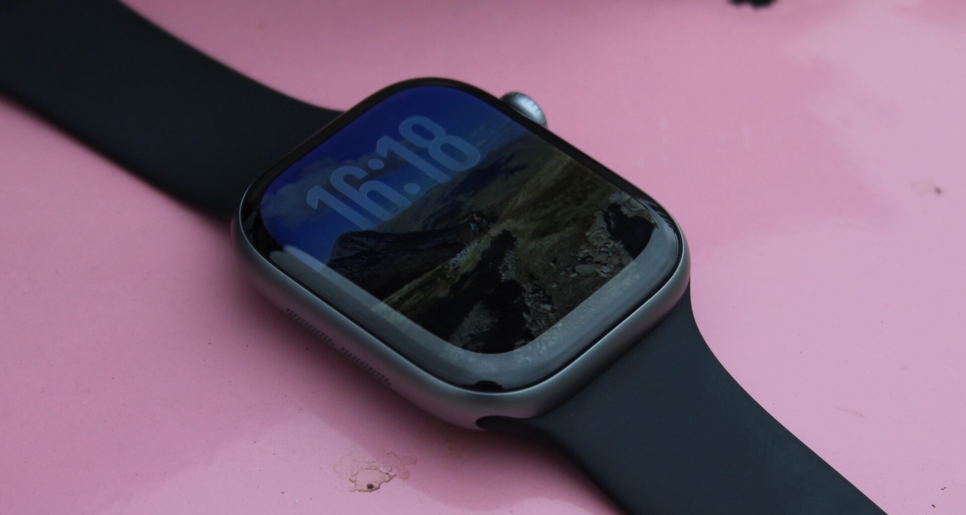 Leaker claims major Apple Watch redesign won't arrive until 2028