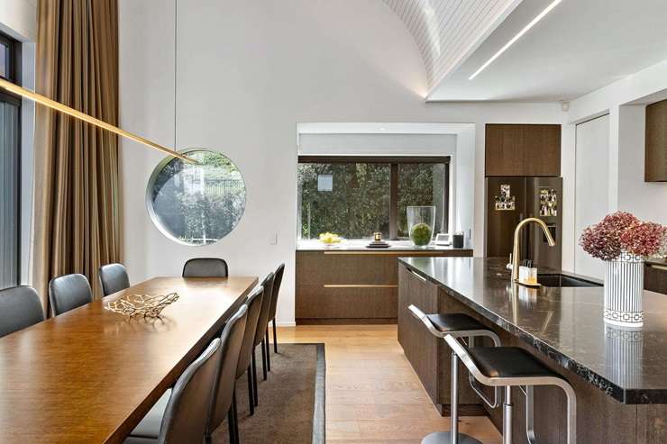 The listing for 19 Market Road, in Auckland's Remuera, says the vendors 