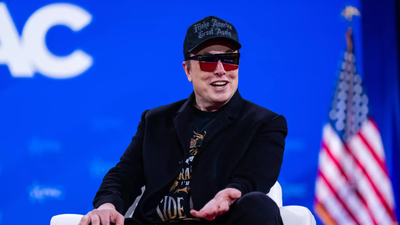 'I have been given nothing': Elon Musk slams Democrat senator questioning his $1 trillion package; 'You are...'