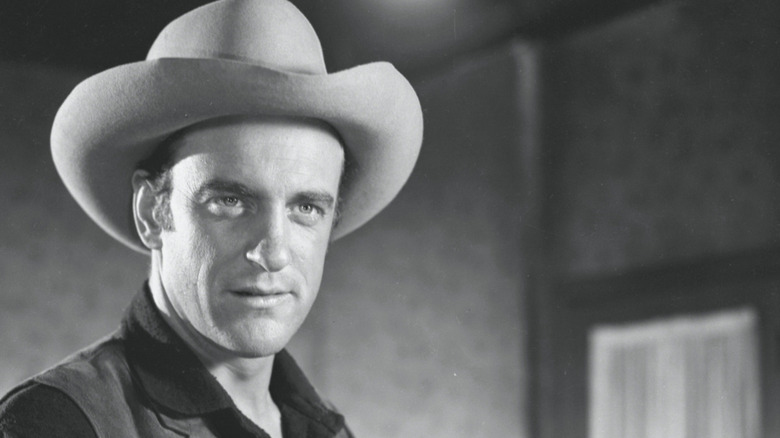 Marshal Matt Dillon (James Arness) stares someone down on Gunsmoke