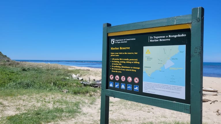 Signage is available at boat ramps and wharves, and many reserves have physical markers which clearly show where the boundaries are.