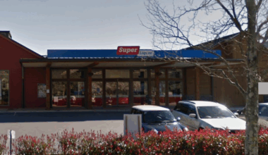 Liquor store targeted before vehicle dumped in lake