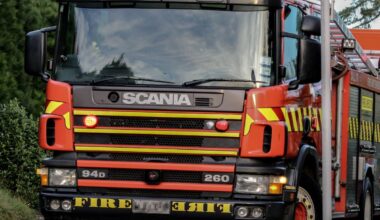 Locals with hoses help douse Wānaka fire