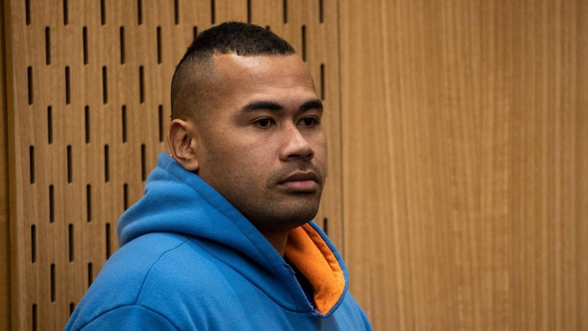 Man who stabbed woman deported