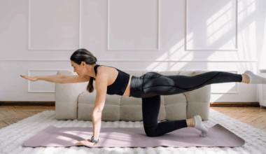 A woman doing bird dog exercise