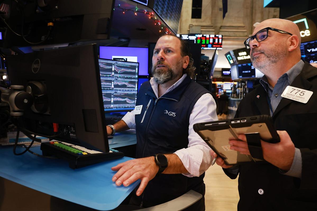 ‘We foresee a significant financial crisis’