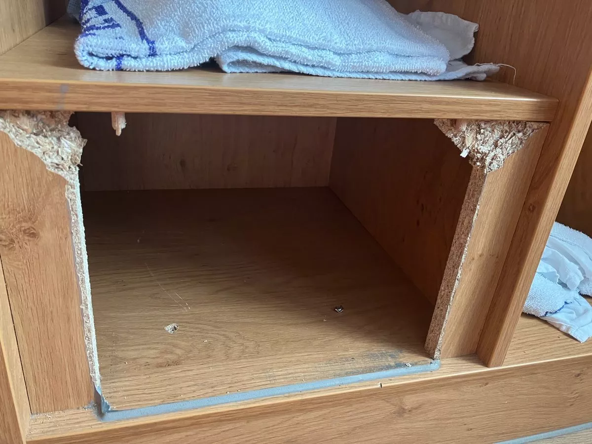 Dean Upson's room contained exposed fixings which posed a self-harm risk