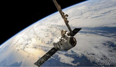 Elon Musk’s Starlink satellites narrowly avoid collision with Chinese ones