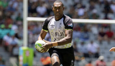 Fiji 7s defeats Great Britain 21-17 to keep Cup hopes alive