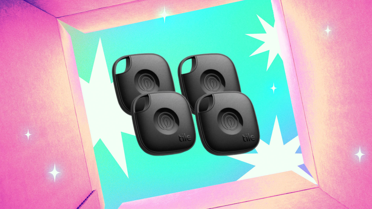 This Budget-Friendly AirTag Alternative Is Half Off for Cyber Monday