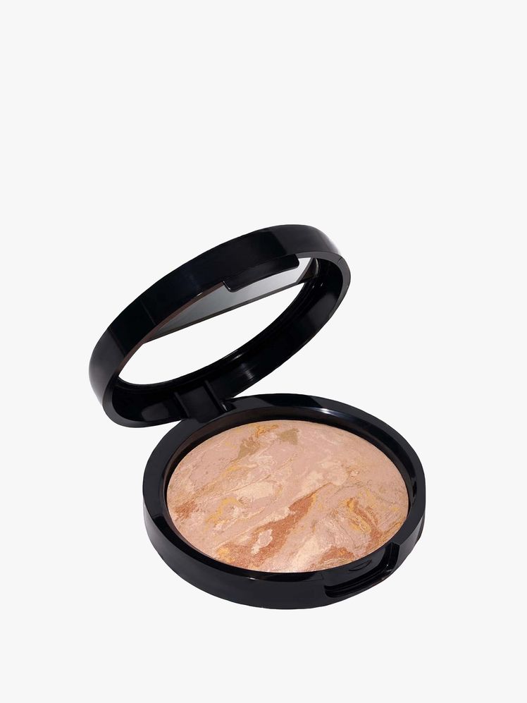 Image may contain: Head, Person, Face, Cosmetics, Face Makeup, and Makeup