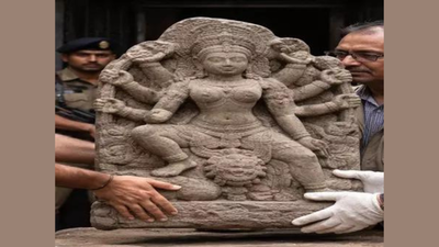 <p>Stone sculpture recovered from Jhelum river handed over to archaeology dept (Picture credit: IANS)<br></p> Jammu and Kashmir: Fisherman recovers stone sculpture of goddess from Jhelum