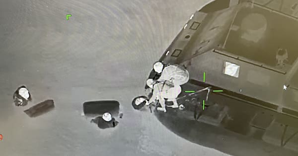 Three fishermen rescued after boat sinks in Manukau Harbour