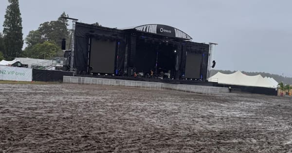 Rhythm and Vines dries out after soggy start