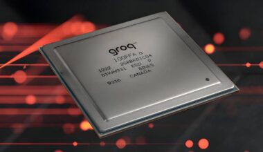 A close-up look at Groq's LPU chip