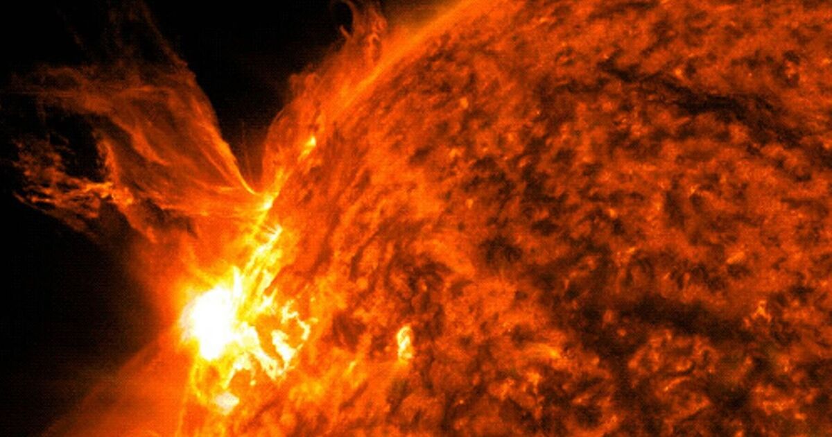 NASA warns solar flare 'will disrupt power grids worldwide' - Space News - News