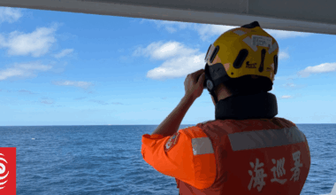 China conducts second day of military drills around Taiwan