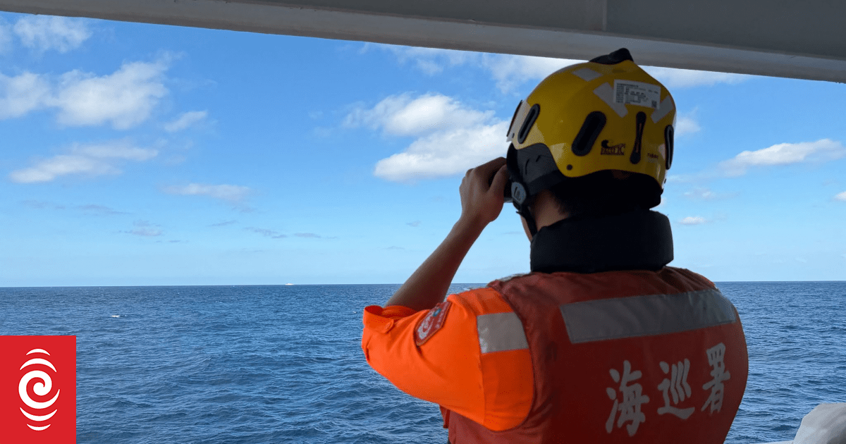 China conducts second day of military drills around Taiwan